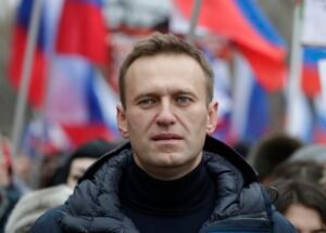 Russian politician Alexei Navalny, who resisted Putin, passed away in custody